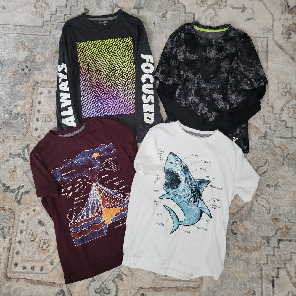 Old Navy Bundle! 4 (2 short 2 long sleeves) M 8